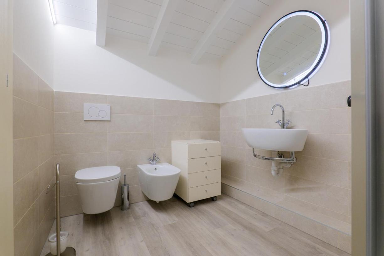 Appartamenti Lungolago Verbania Room photo