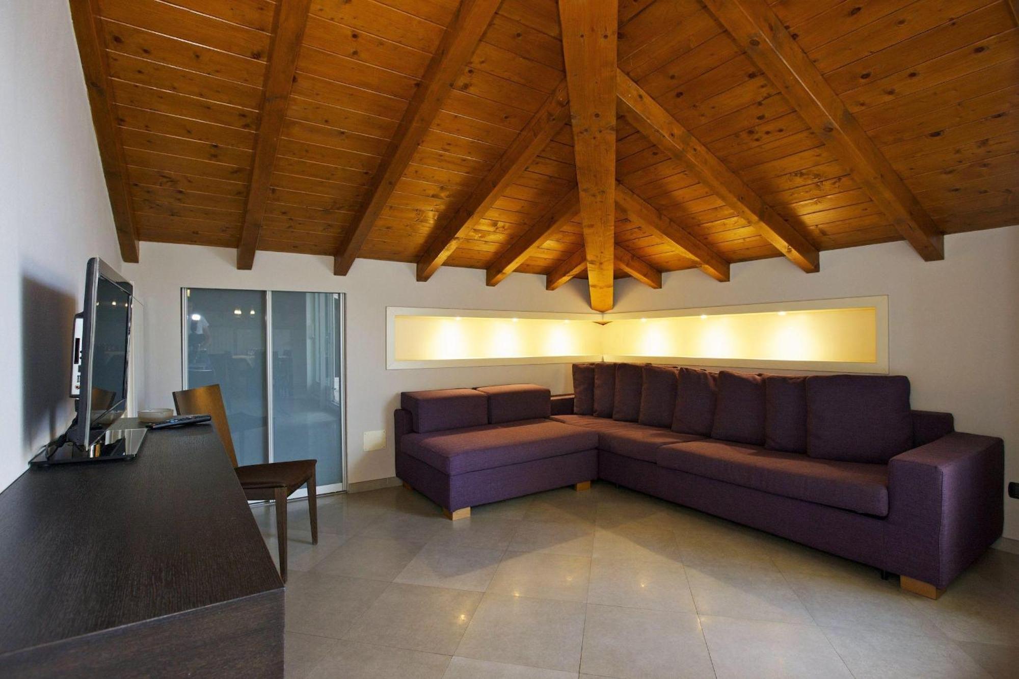 Appartamenti Lungolago Verbania Room photo